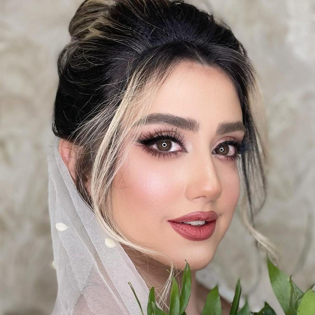 بهترین میکاپ کار عروس اصفهان