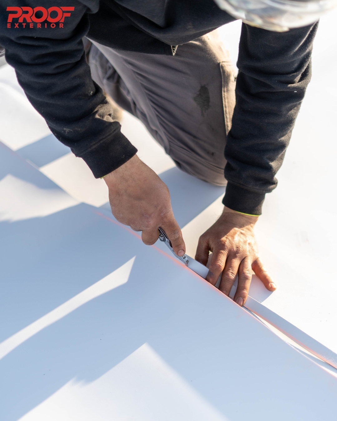 Our experienced professionals make it look easy!   #proofexterior #roofingser...