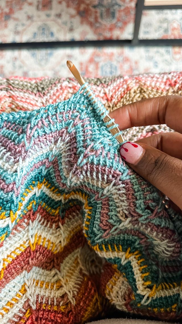 Mega Pom Beanie // Crochet PDF Pattern — TL Yarn Crafts