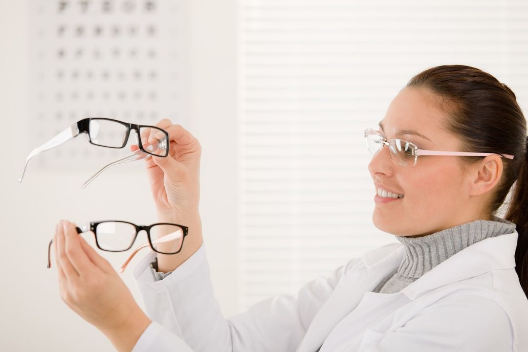We've all encountered that person who hangs onto their worn-out eyeglasses fo...
