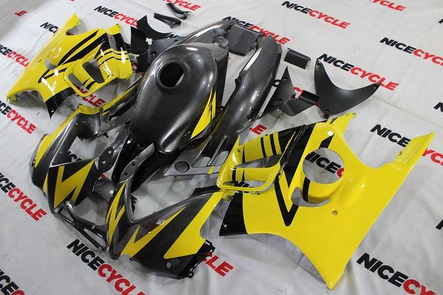 Unleash your inner racer with the Honda CBR 600 F3 in Wild Yellow/Black Fairi...