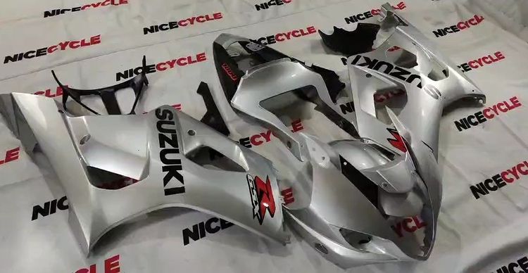 Shine bright with Pure Silver Suzuki GSXR 1000 🏍️✨🔥
https://www.nicecycle.c...
