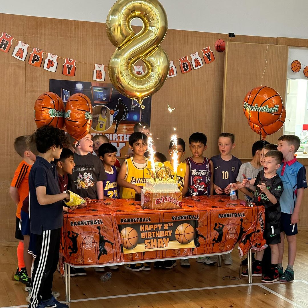 🏀🪄🎊 PARTY DAY 🎊🪄🏀 Another busy day for us today with 2️⃣ parties, incl...