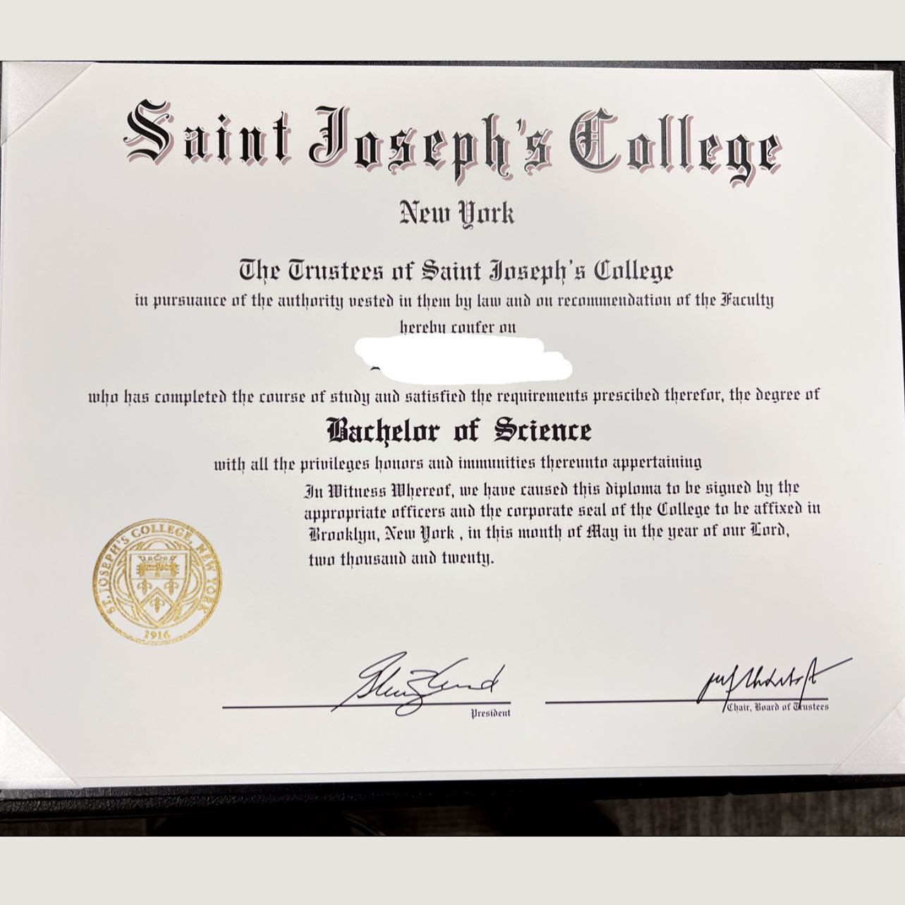Paper Samples - Realistic Diplomas