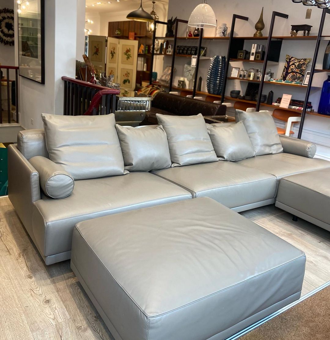 Currently in the showroom we have this fantastic Giorgetti three seater sofa ...